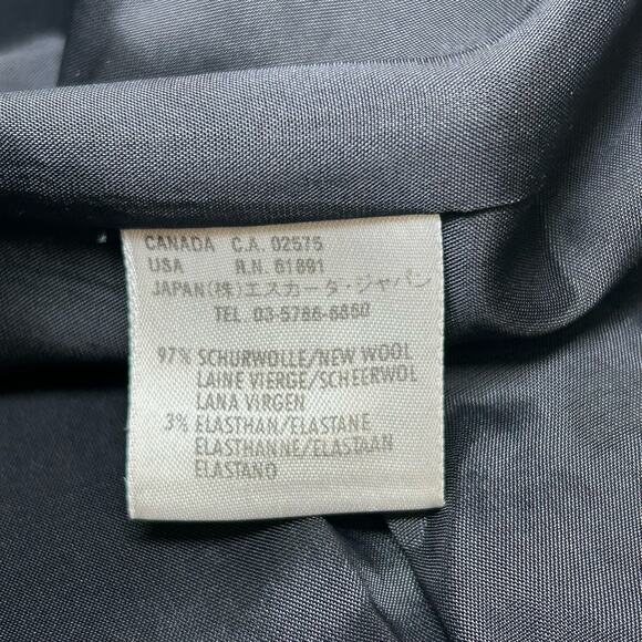 Escada Blazer Black Gold Buttons 2 Button Closure New Wool Jacket 38 Classic - Picture 9 of 9